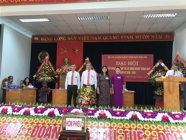 Hợp tác xã Dịch vụ nông Thống Nhất Đồng Phú,  tổ chức Đại hội thành viên nhiệm kỳ 2020 - 2025.